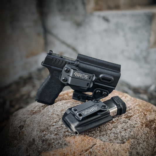 Hellcat Pro IWB Holster and Mag Pouch
