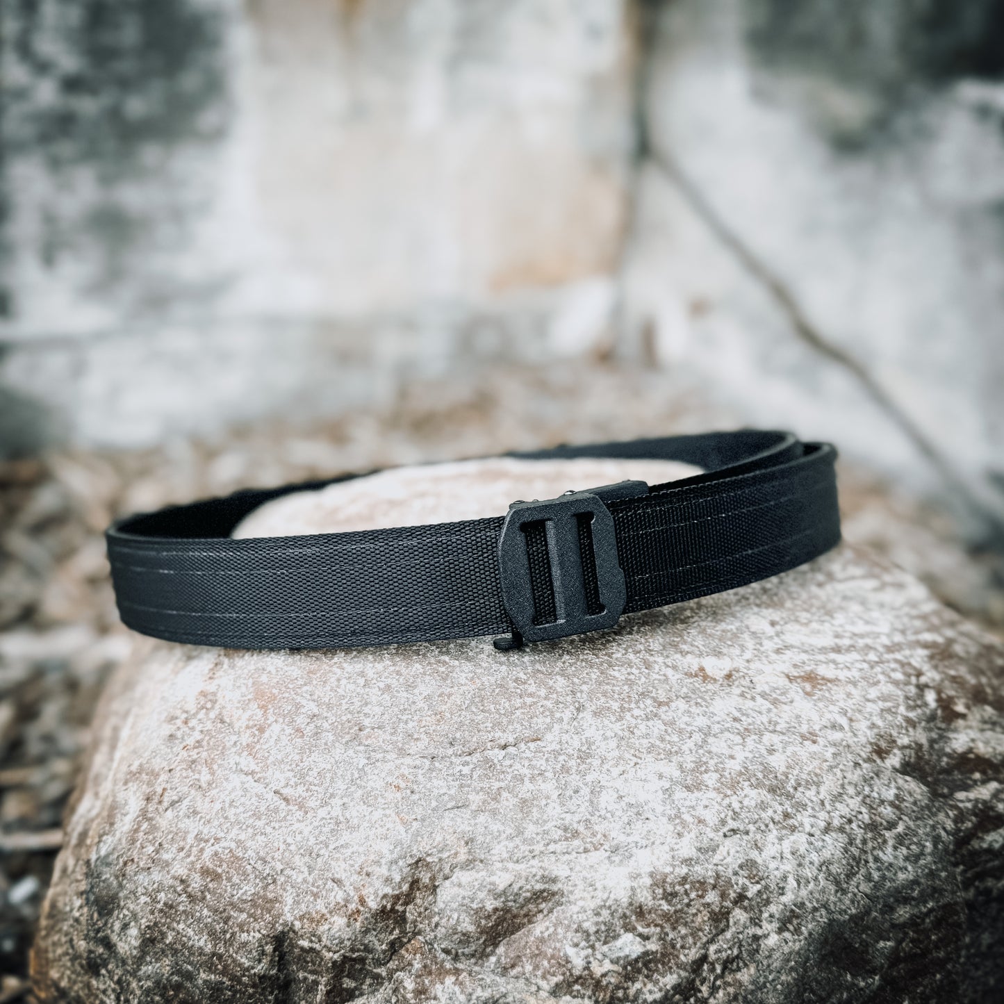 For the best concealed carry belt, shop Four Brothers Holsters for the Kore Essentials X7 belt. The buckle design frees up space in front to hold your gear.