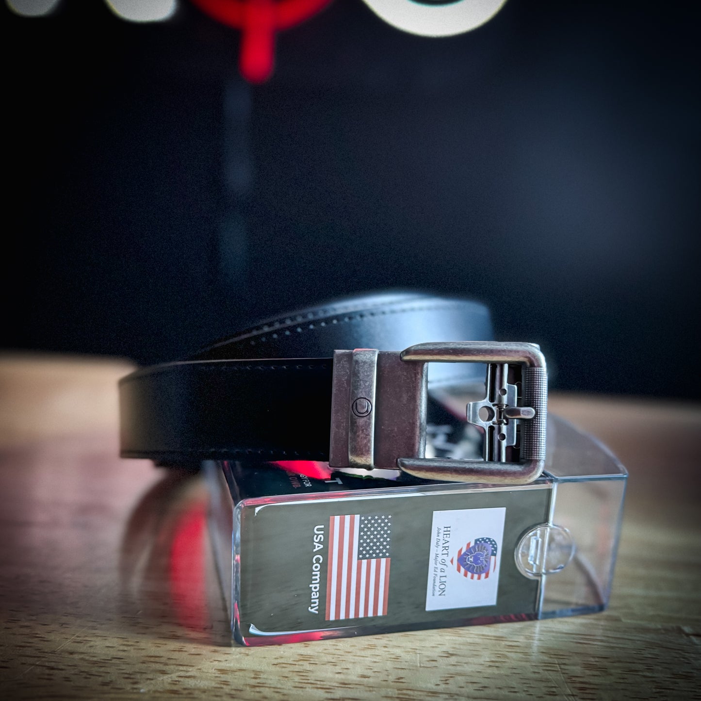For the best black everyday carry EDC Dress belt, shop Four Brothers 4BROS Holsters. These ratchet belts look like regular belts without the inconvenience.