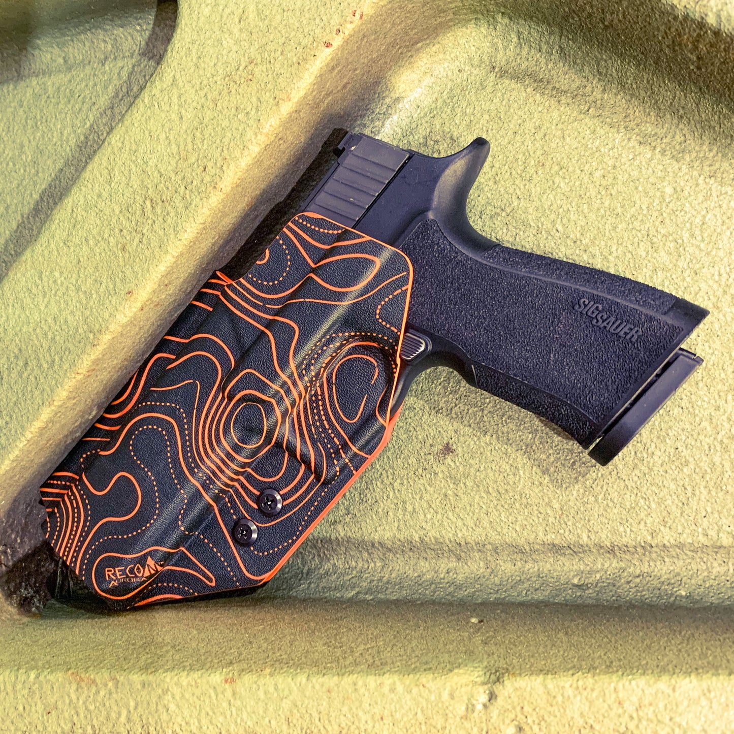 For the best, Outside Waistband OWB Kydex Holster for the Sig Sauer P320-XTEN 10MM handgun, shop Four Brothers 4BROS Holsters. Proudly made in the USA.