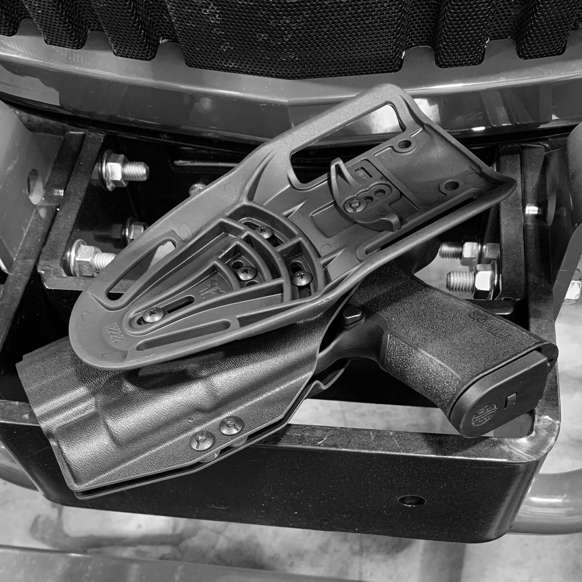 For the best Outside Waistband Sig Sauer 10MM P320-XTEN & Streamlight TLR-1, with GoGun USA Gas Pedal Duty & Competition Holster, shop Four Brothers Holsters.