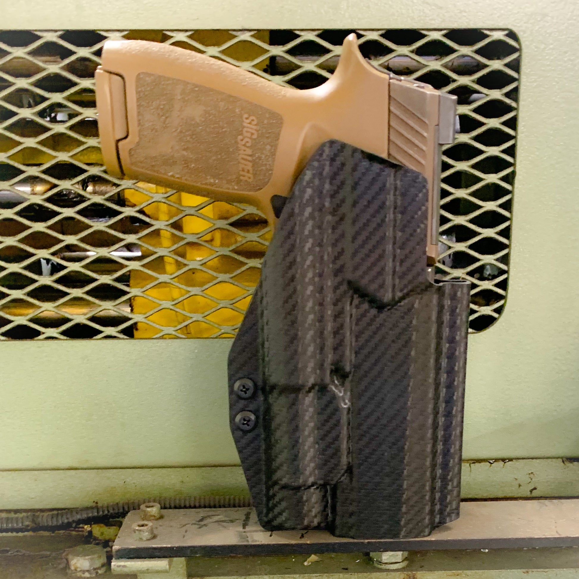 For the best OWB Holster for the Sig Sauer P320 Full Size, Carry, Compact, M17, M18, X-Five or X5 pistol & Streamlight TLR-1, shop Four Brothers Holsters.