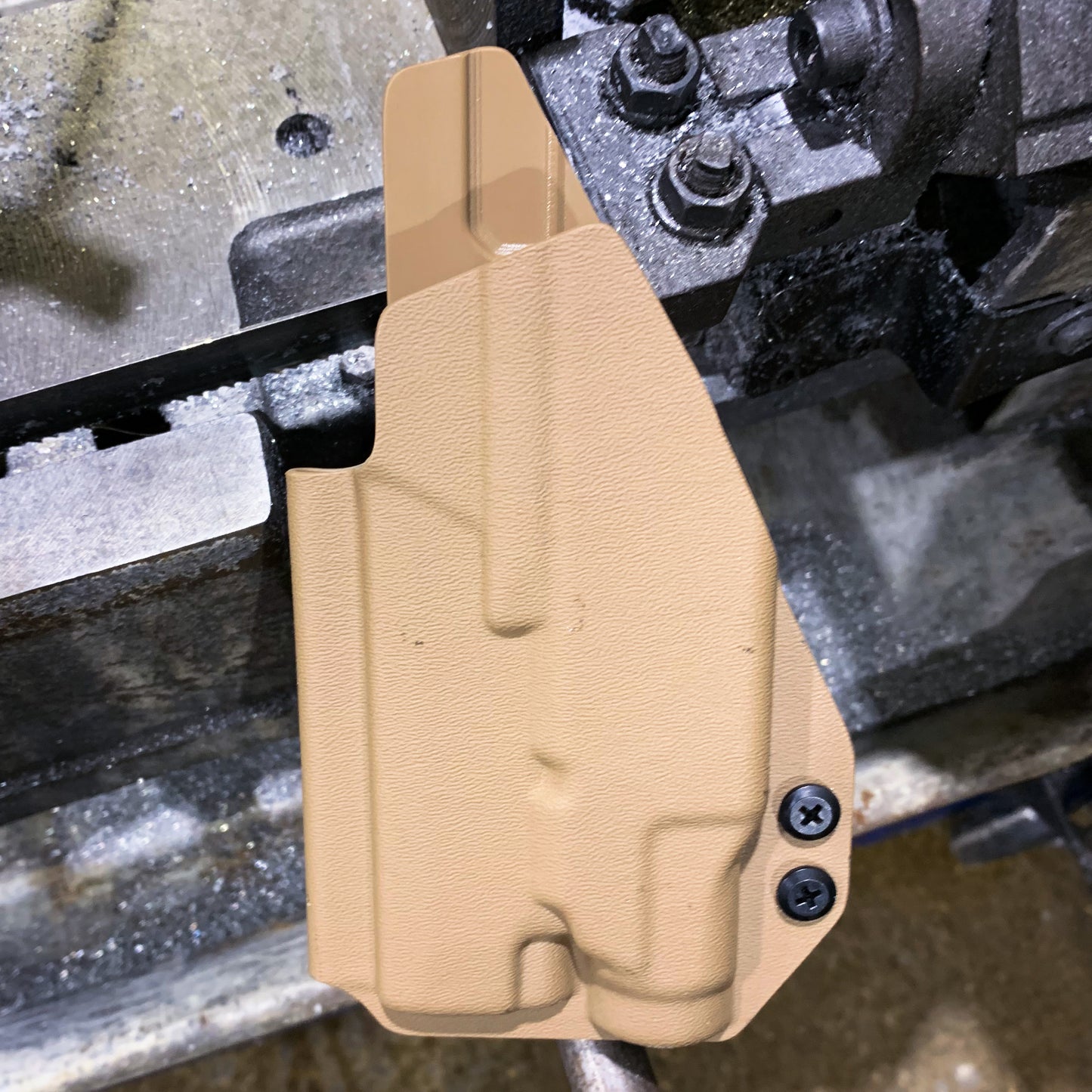For the best OWB Outside Waistband Holster for the Sig Sauer P365XL pistol & Streamlight TLR-7 Sub light mounted to the handgun shop Four Brothers Holsters.