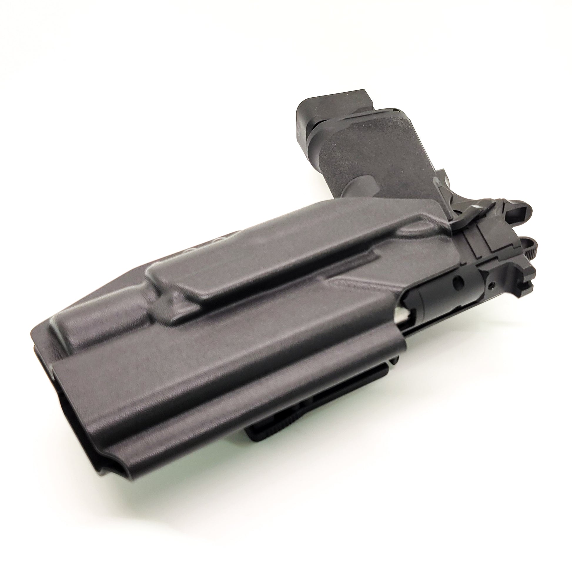 For the best Outside Waistband OWB Holster for the Springfield Armory 1911 DS Prodigy 5" & 4.25" and Surefire X300U A or B, shop Four Brothers 4BROS Holsters.