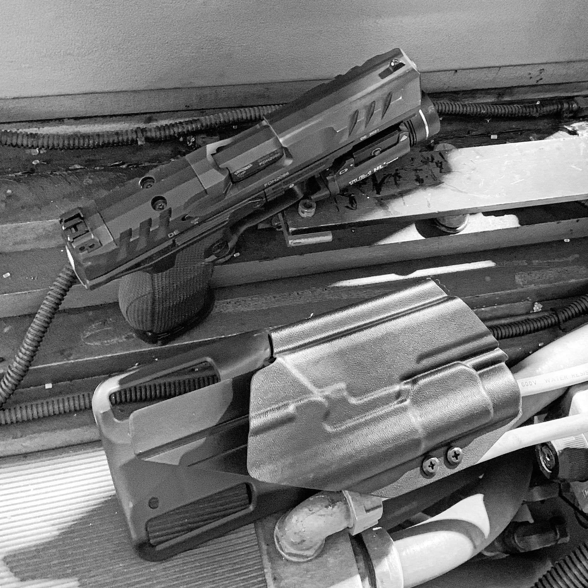 For the best OWB Walther PDP 4.5" Full-Size pistol with the Streamlight TLR-1 or TLR-1HL Duty & Competition Style Kydex Holster, shop Four Brothers Holsters.