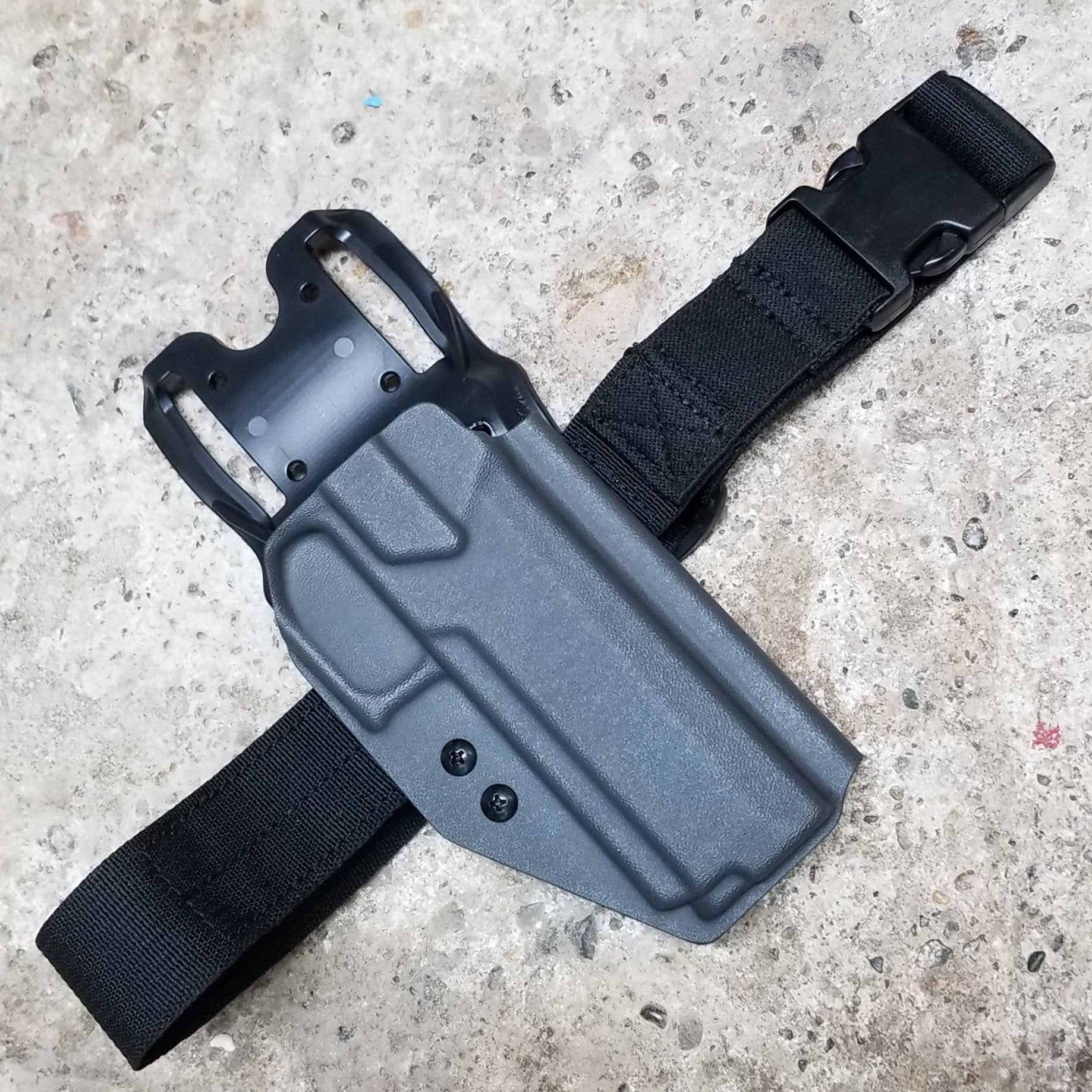 For the best, Outside Waistband OWB Sig P320 Compact, Carry, M17, M18, and X5 pistols Duty & Competition Style Kydex Holster, shop Four Brothers Holsters.