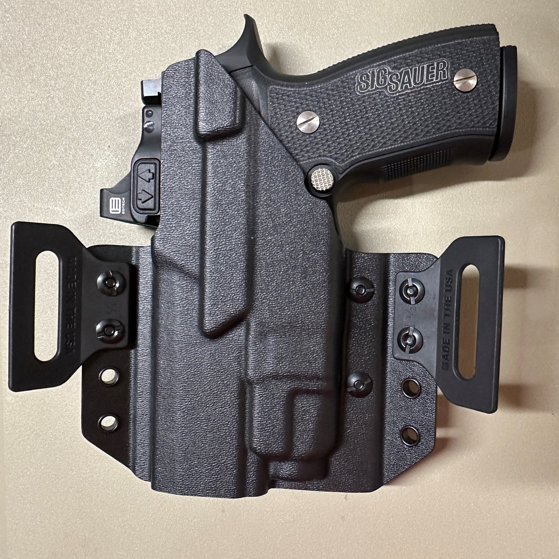 Four Brothers Outside Waistband OWB Pancake Style Kydex holster for the Sig Sauer P320 Compact, Carry & M18 with the Streamlight TLR-7X, TLR-7 X, & TLR-7