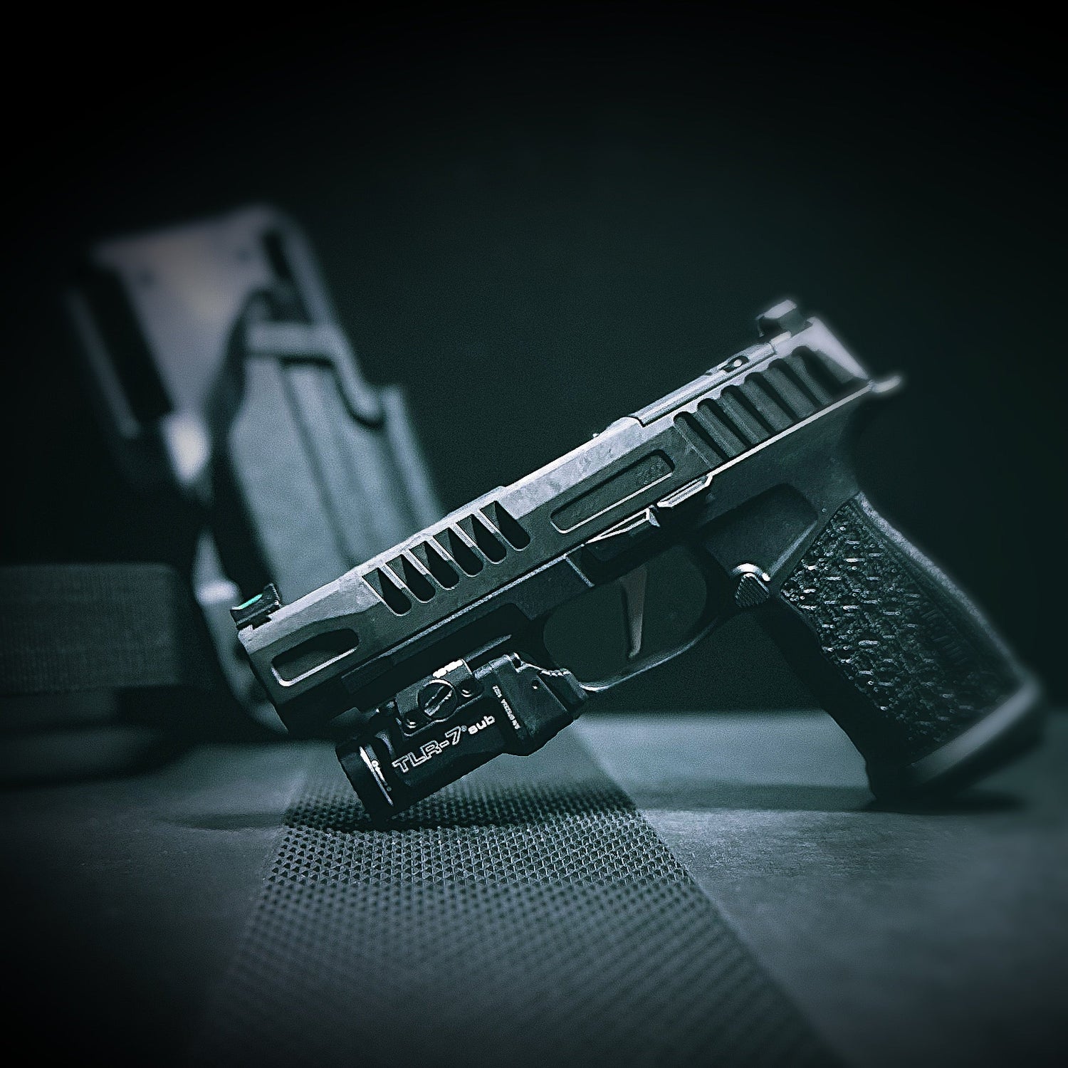 Sig P365-FUSE & Streamlight TLR-7 Sub with competition holster
