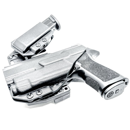 4BROS Sig Sauer P320 RaceCar Appendix Rig combines comfortable Inside Waistband carry with an adjustable IWB appendix holster for concealed carry.