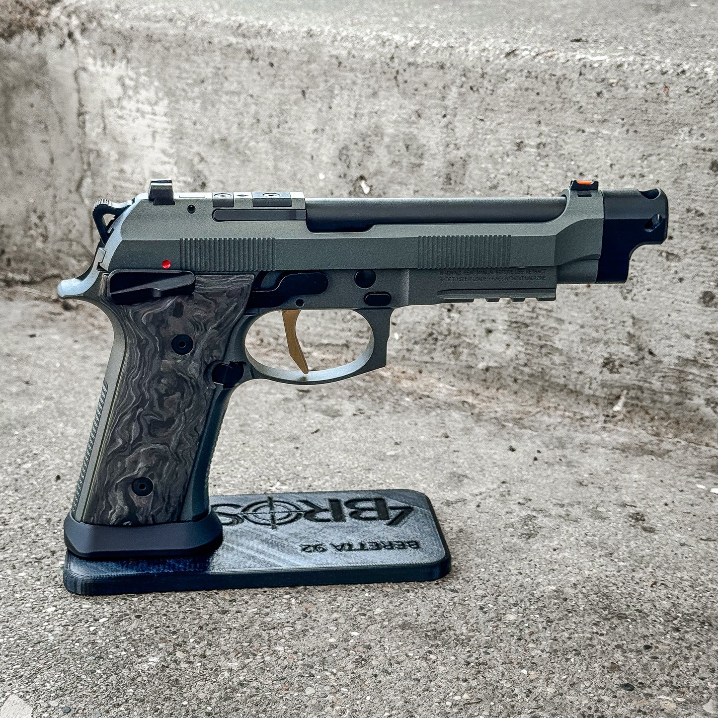 3D-printed Beretta 92 Pistol Stand is precision-designed to cradle full-size Beretta 92 series handguns, including the M9, 92FS, and 92X