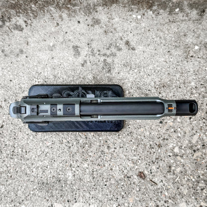 3D-printed Beretta 92 Pistol Stand is precision-designed to cradle full-size Beretta 92 series handguns, including the M9, 92FS, and 92X