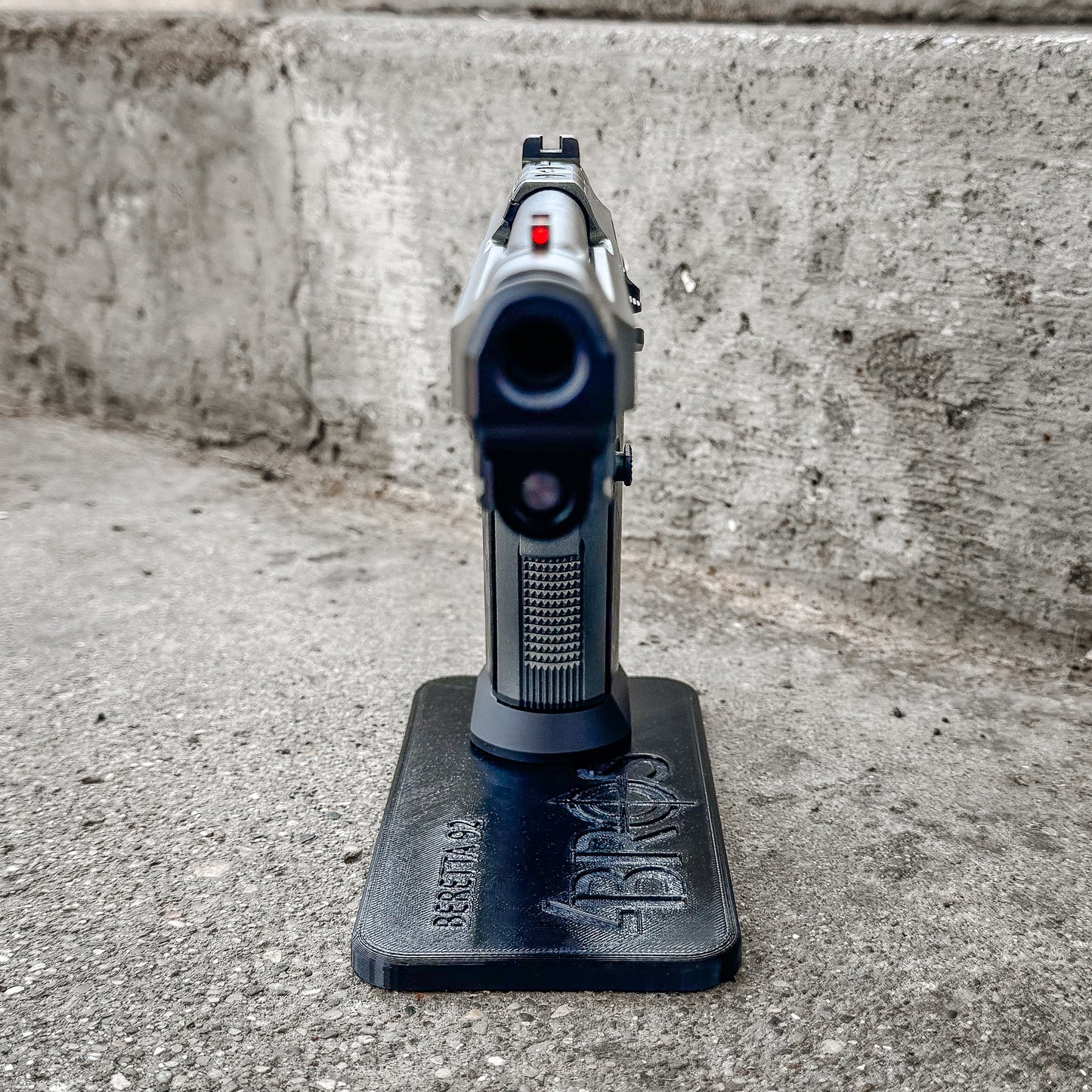 3D-printed Beretta 92 Pistol Stand is precision-designed to cradle full-size Beretta 92 series handguns, including the M9, 92FS, and 92X