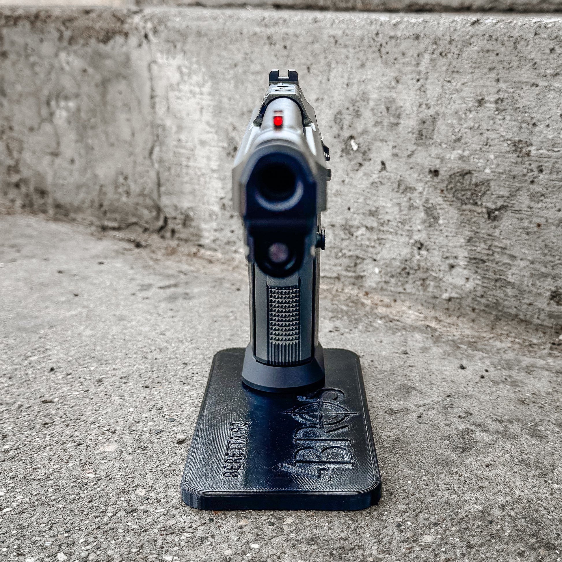 3D-printed Beretta 92 Pistol Stand is precision-designed to cradle full-size Beretta 92 series handguns, including the M9, 92FS, and 92X