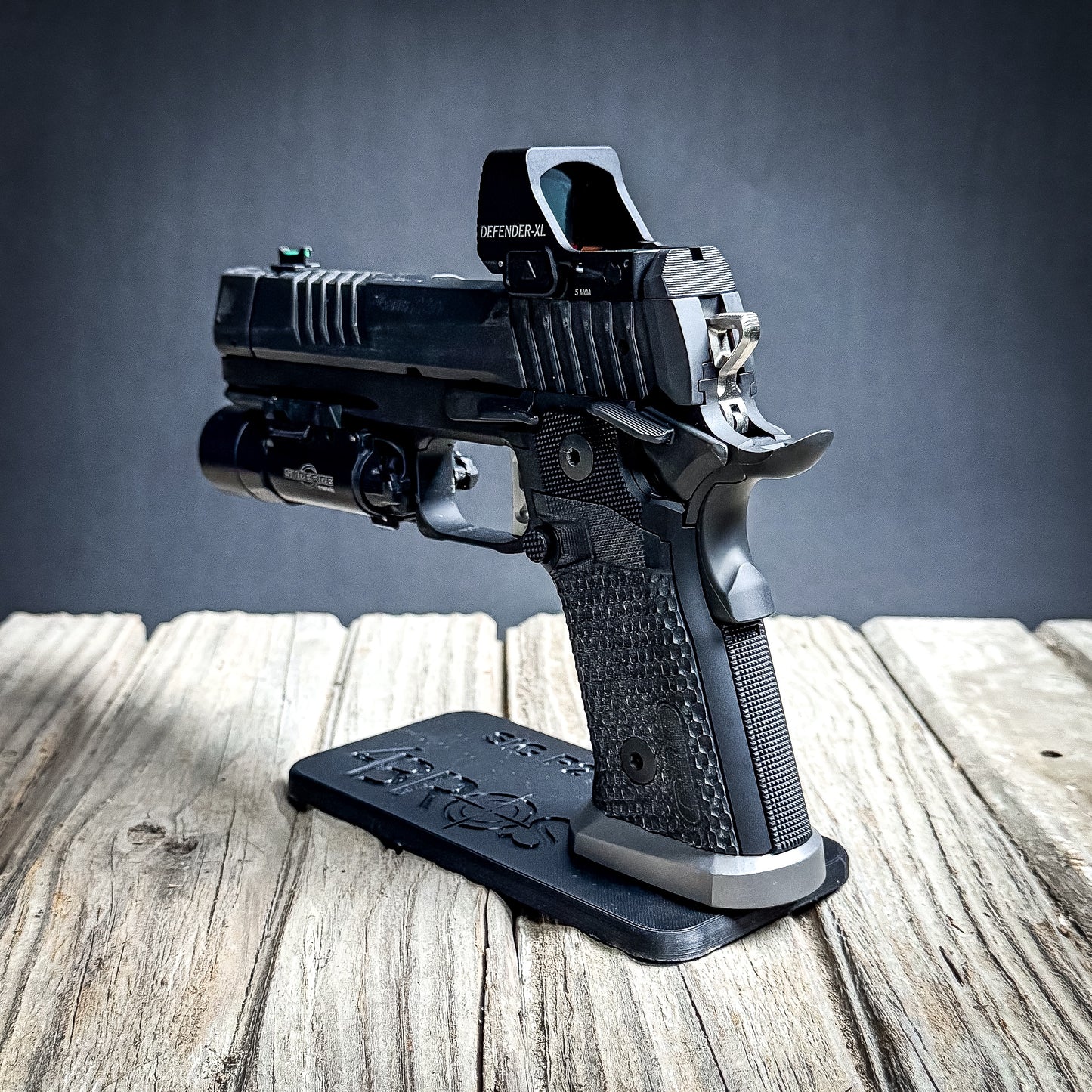 3D-printed Pistol Stand for the Sig Sauer P211 pistol from Four Brothers 