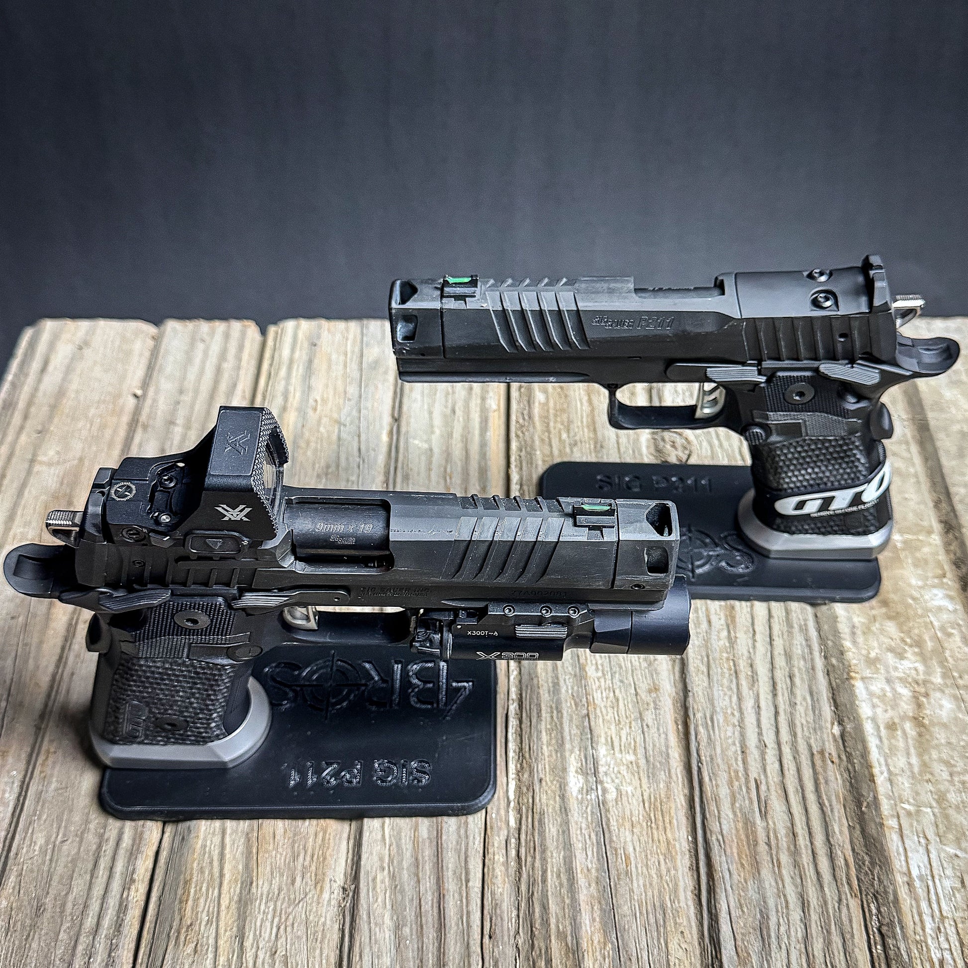3D-printed Pistol Stand for the Sig Sauer P211 pistol from Four Brothers 