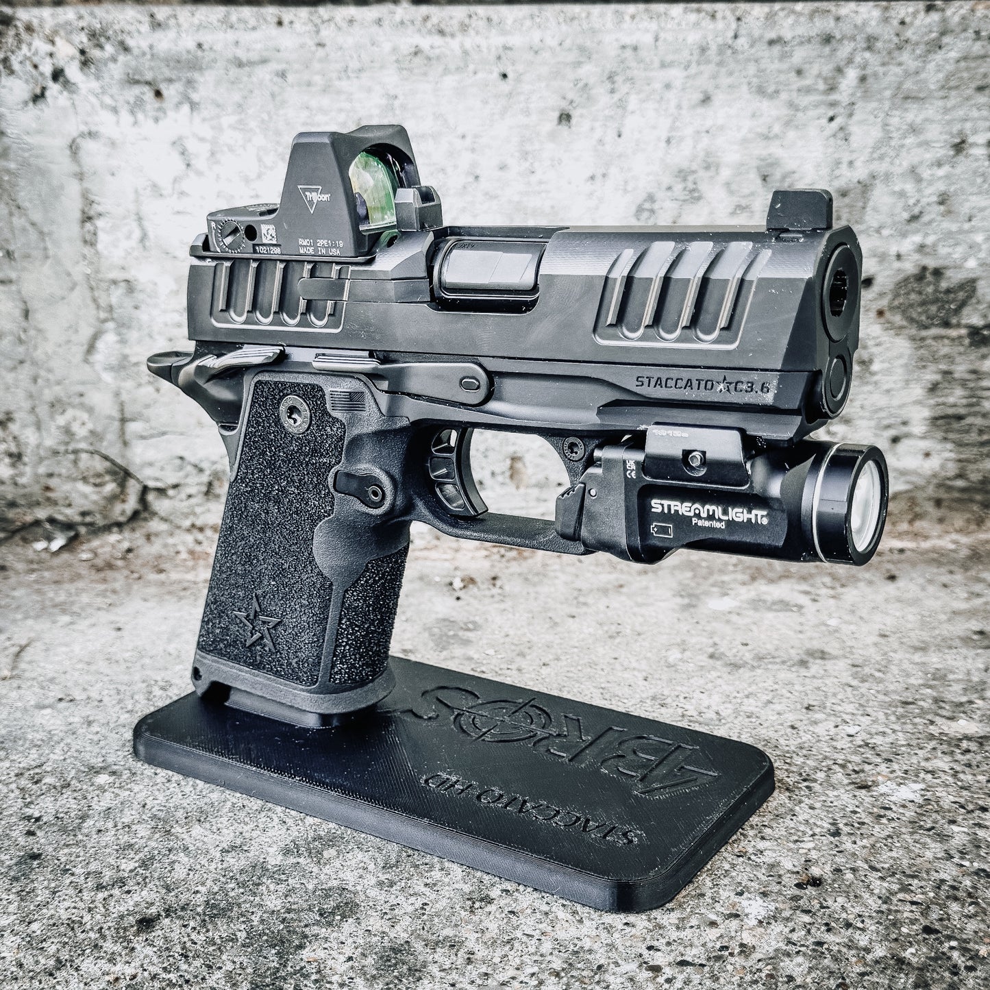 4Bros Staccato HD Series Pistol Stand