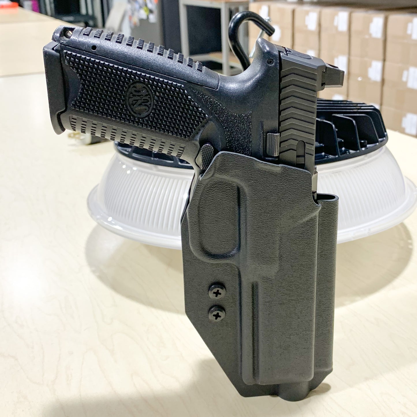 Best Outside Waistband Taco Style Holster for the FN 509 standard and 509 Tactical versions with the Apex 5.00" Slide and FN 509 LS Edge Made from .080" Thermoplastic for durability Adjustable retention High sweat guard standard, medium and low height available on request. 