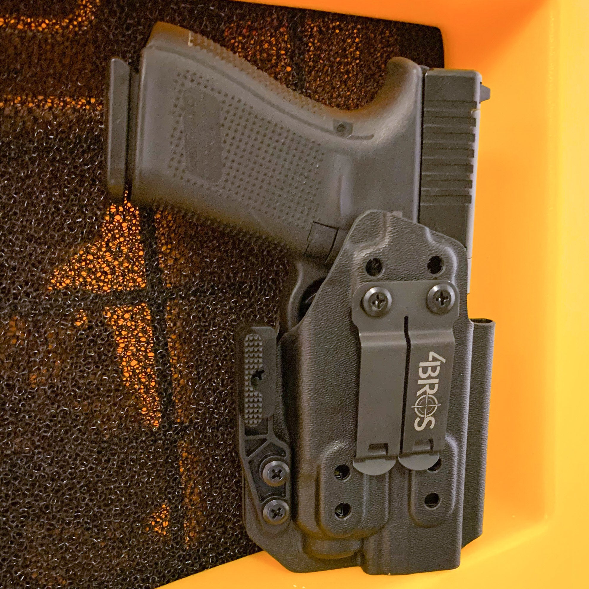 Inside Waistband IWB AIWB Appendix Kydex holster designed to fit the Glock 19, 23, 32, 19X, or 45 with the Streamlight TLR-7 or TLR-7A light. Adjustable retention, Open Muzzle, Cleared for red dot optics and suppressor height sight up to 3/8".  Proudly Made in the USA 