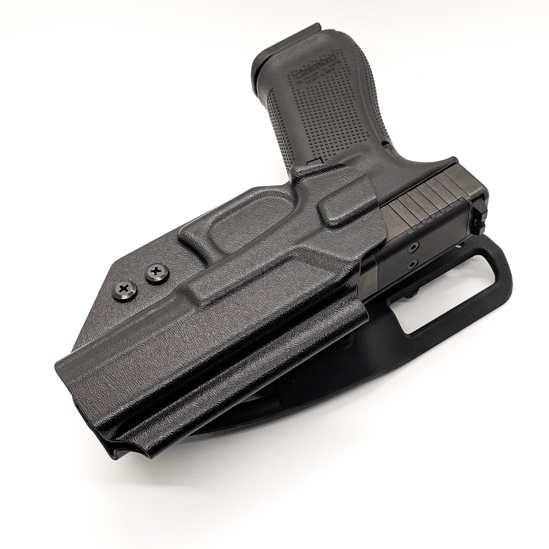 Outside Waistband Taco Style Holster designed to fit the Glock 17, 22, 19, 19x, 45 and 23. Specifically designed for USPSA, 3-Gun, Steel Challenge and other competition shooting sports Made from .080" Thermoplastic. Adjustable retention Holster profile cut to allow red dot sights. Made in the USA