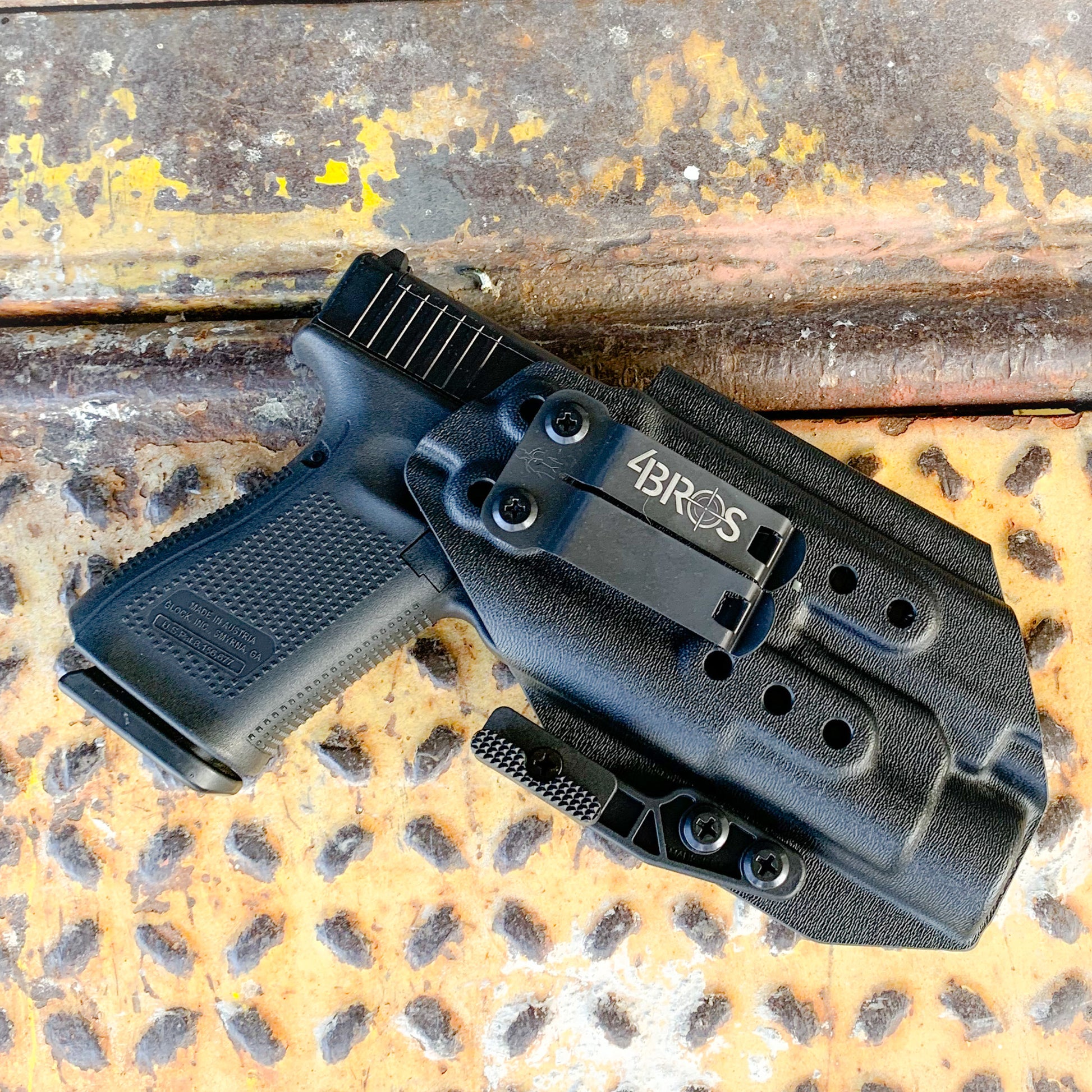 For the best IWB Kydex Inside Waistband for the Glock 19, 19X, and 45 Gen 5 pistols & Streamlight TLR-1 HL weapon-mounted light shop Four Brothers Holsters. 