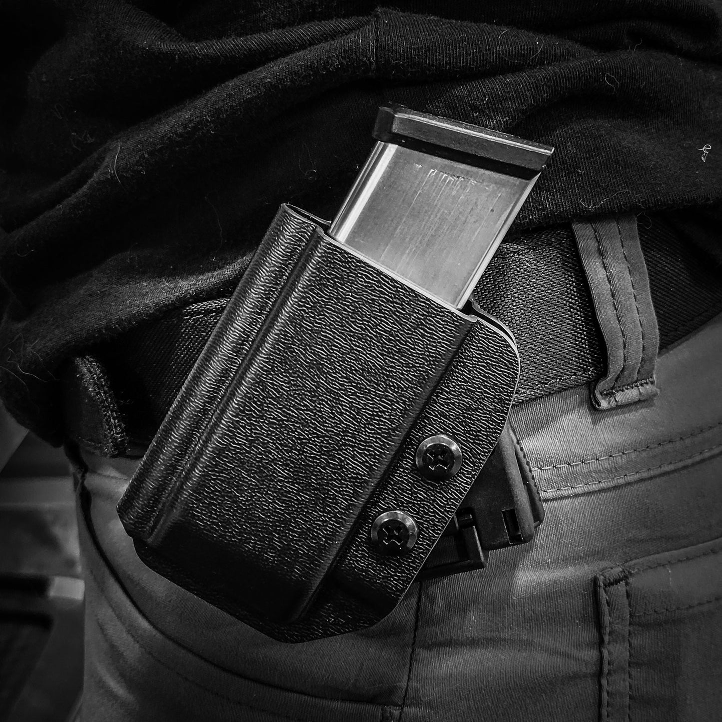 For the Best Kydex OWB Outside Waistband magazine pouch for the Glock 43X & 48 magazine, shop Four Brothers Holsters. Suitable for belt widths of 1 1/2", 1 3/4, 2", and 2 1/4". Adjustable retention. Adjustable Cant Carrier Holster P365X-MACRO, Sig P365XL, Hellcat Pro, Smith and Wesson Equalizer, and Shield Plus

