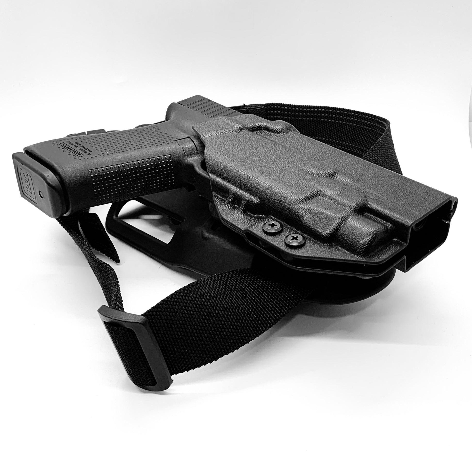 For the best outside waistband OWB Kydex Duty and Competition holster designed to fit the Glock 47 Gen 5 with the Streamlight TLR-7 HL-X, TLR-7 X, & TLR-7 A, shop Four Brothers 4BROS Holsters. Full sweat guard, adjustable retention, cleared for red dot sights. Open muzzle for threaded barrels. Made in the USA TLR7 HLX

