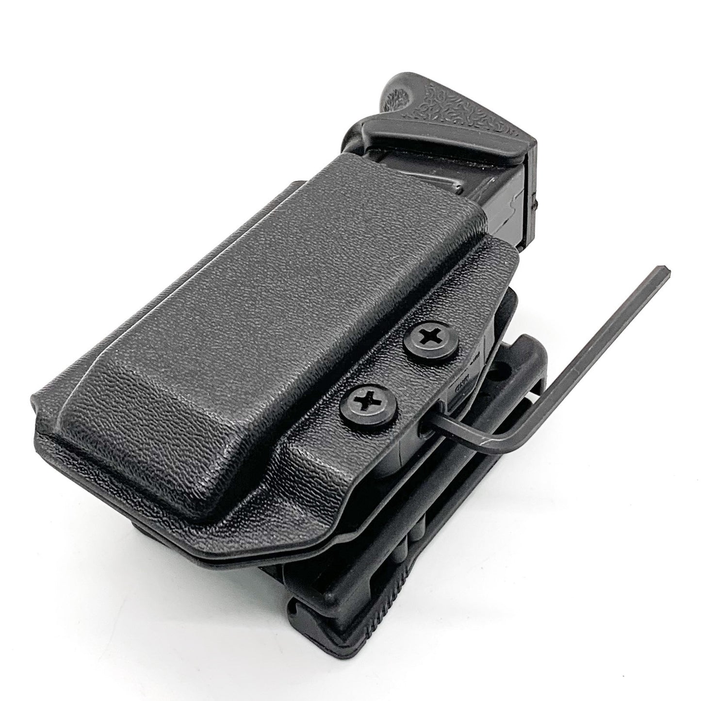 For the best, most comfortable, and rugged Kydex OWB Outside Waistband magazine carrier, holster or pouch for H&K 9mm & 40 shop Four Brothers 4BROS Holsters.  
