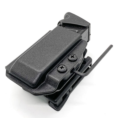 For the best, most comfortable, and rugged Kydex OWB Outside Waistband magazine carrier, holster or pouch for H&K 9mm & 40 shop Four Brothers 4BROS Holsters.  