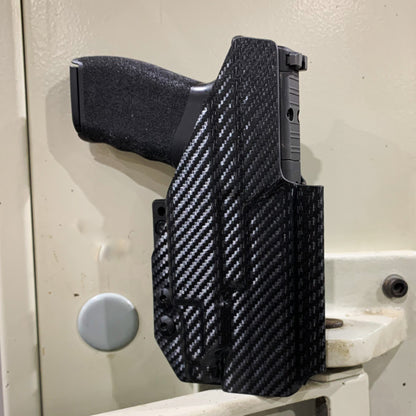 Springfield Hellcat Pro with 1913 TLR-7 Sub IWB Holster