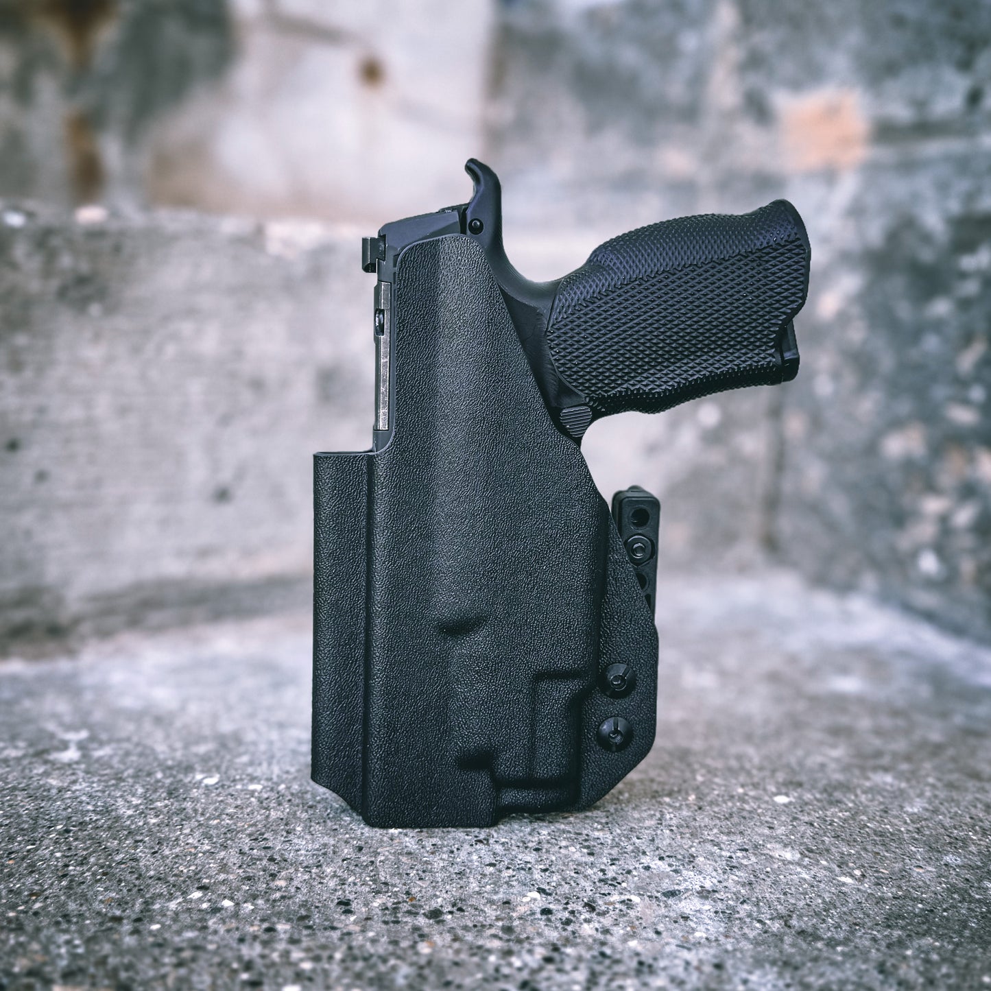 For the best IWB, AIWB, Appendix Inside Waistband Holster designed to fit the Sig Sauer P365, P365X and P365XL & Icarus Precision A.C.E 365 XL Hybrid Grip Module handgun with the Streamlight TLR-7 Sub light shop Four Brothers Holsters. Full sweat guard, Open muzzle for threaded barrels, cut for red dot sights.