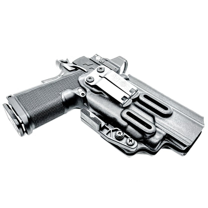 Kimber 2K11 IWB holster with Streamlight TLR-7 HL-X support. Inside Waistband concealed carry holster with adjustable retention, optic compatibility, and comfort.