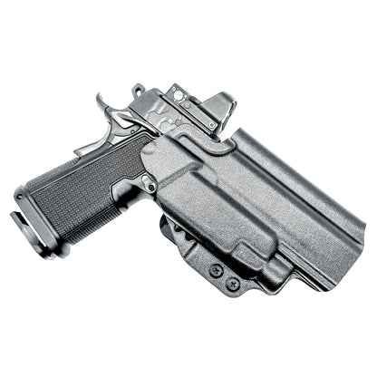 Kimber 2K11 OWB holster with Streamlight TLR-7 HL-X. Outside Waistband holster for range and carry with adjustable retention, optic compatibility, and durability.