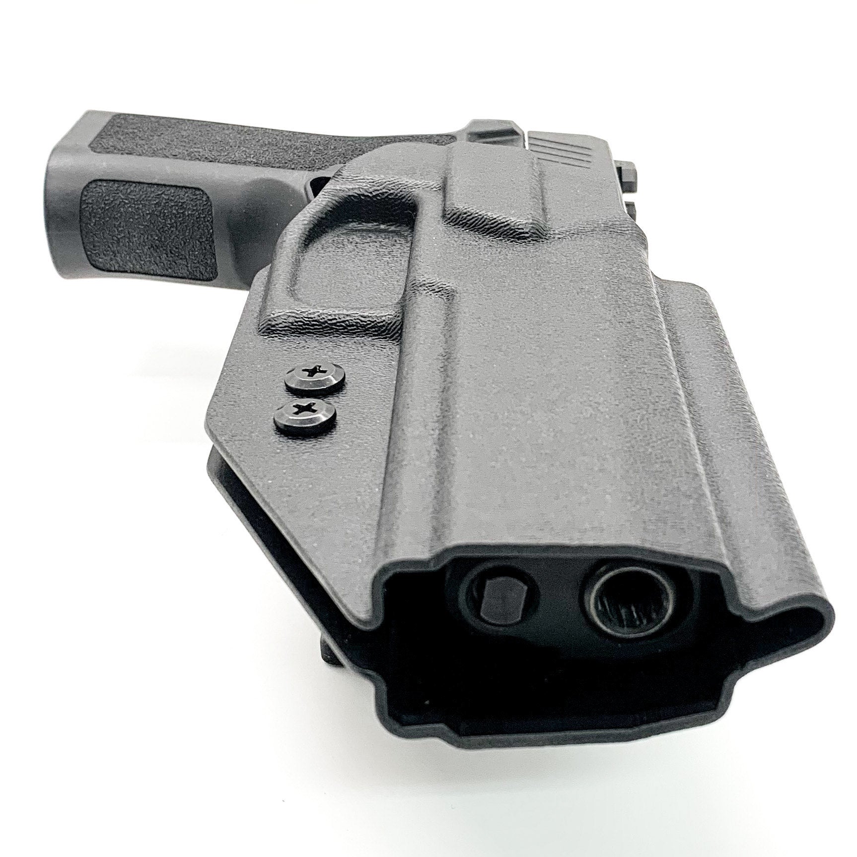 Outside waistband holster designed to fit all Sig P320 pistols with GoGuns USA Gas Pedal installed. Holster will fit the Compact, Carry, M17, M18 and X5 line of P320 pistols Profile cut to work with red dot sights, including the Trijicon SRO Open Muzzle design Retention is adjustable assembled with pride in the USA 