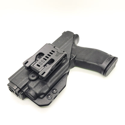 For the best OWB Outside Waistband Taco Style Holster designed to fit the Walther PDP Compact 4" pistol with the Streamlight TLR-8 mounted on the firearm, shop Four Brothers Holsters. Cut for red dot sight, full sweat guard, adjustable retention & open muzzle for threaded barrels & compensators.