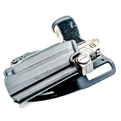 OWB holster for Sig Sauer P365-DH3 AXG with FOXTROT2R. Outside Waistband light duty & competition holster with adjustable retention and optics support.