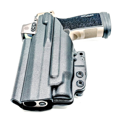 IWB holster for Sig Sauer P365-DH3 AXG with FOXTROT2R. Inside Waistband concealed carry holster with adjustable retention and reduced printing.