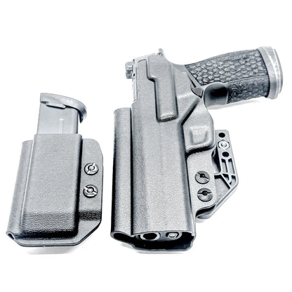 Sig P365-FUSE IWB right-hand holster and matching magazine carrier in black.