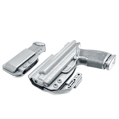 Sig P365-XMACRO Gas Pedal IWB RH Holster with Magazine Carrier Combo in black