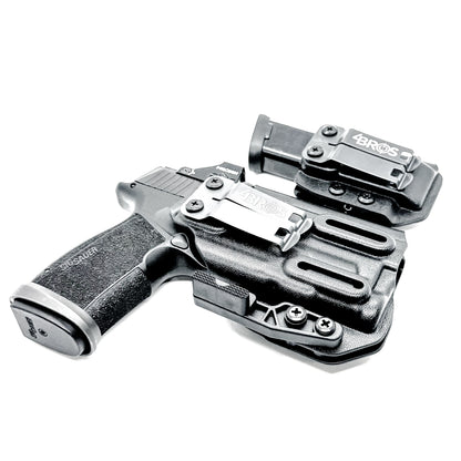 Four Brothers Sig Sauer P365-XMACRO, P365-XMACRO COMP, and P365-XMACRO TACOPS & Streamlight TLR-7 Sub & Magazine Pouch IWB AIWB Inside Waistband Holster Combo