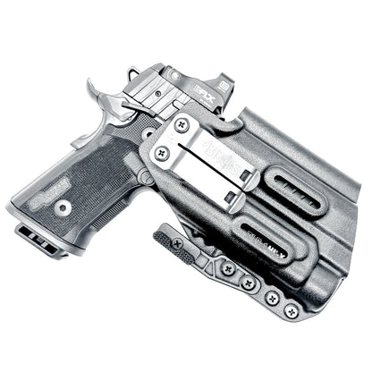 IWB holster for the Sig Sauer P211 GT4 and Streamlight TLR-1 HL-X or TLR-1 HL-X USB for Inside Waistband concealed carry. Optics-ready and adjustable retention.
