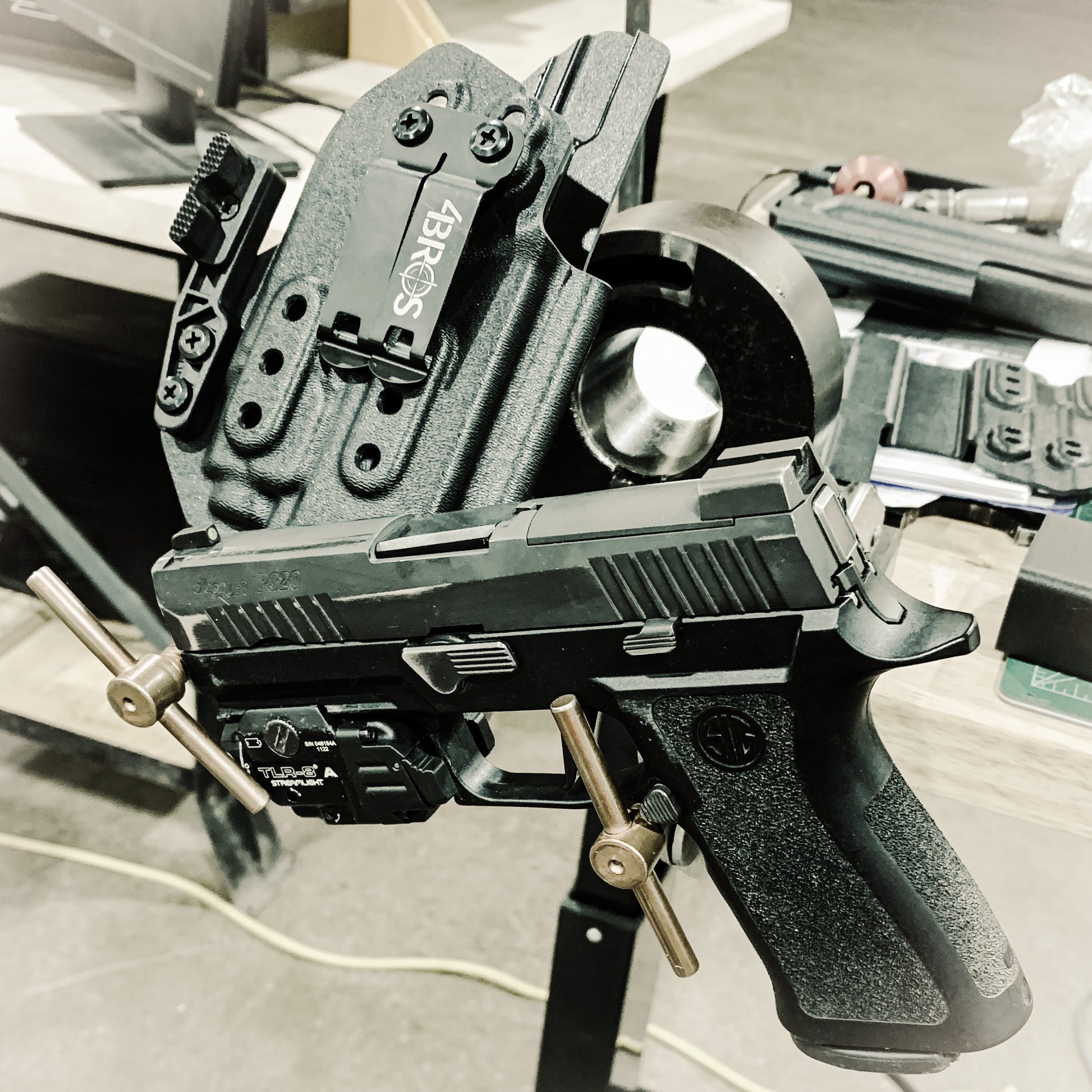 For the best IWB Kydex Inside Waistband Holster for the Sig Sauer P320 Compact, Carry and M18 & Streamlight TLR-8 or TLR-8A shop Four Brothers 4BROS Holsters. 