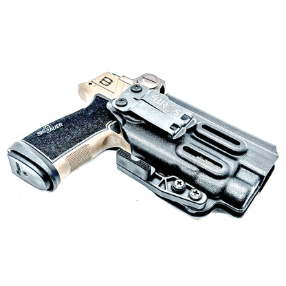 IWB holster for Sig Sauer P365-DH3 AXG with TLR-7 HL-X. Inside Waistband concealed carry holster with adjustable retention and reduced printing.