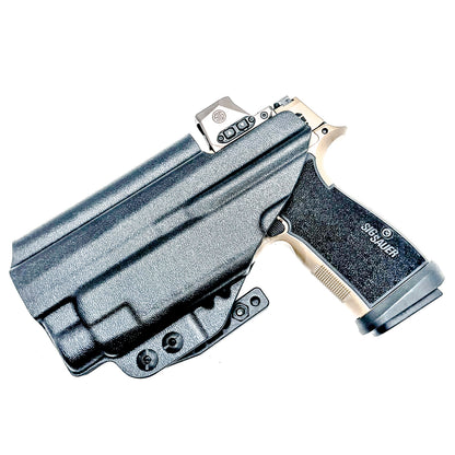IWB holster for Sig Sauer P365-DH3 AXG with TLR-7 HL-X. Inside Waistband concealed carry holster with adjustable retention and reduced printing.