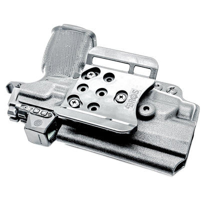 OWB holster for Sig P365-FUSE with Icarus MACRO/FUSE A.C.E. EVO grip & Streamlight TLR-7 HL-X. Optics-ready, open muzzle, adjustable retention. USA-made.
