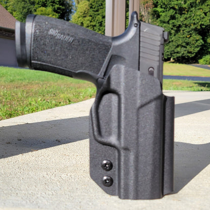 For the best Outside Waistband OWB Holster for the Sig Sauer P365-XMACRO COMP, P365-XMACRO, and P365-XMACRO TACOPS handgun, shop Four Brothers 4BROS Holsters. 