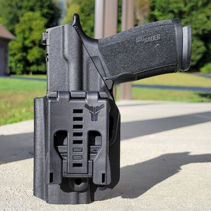 For the best Outside Waistband OWB Holster for the Sig Sauer P365-XMACRO COMP, P365-XMACRO, and P365-XMACRO TACOPS handgun, shop Four Brothers 4BROS Holsters. 