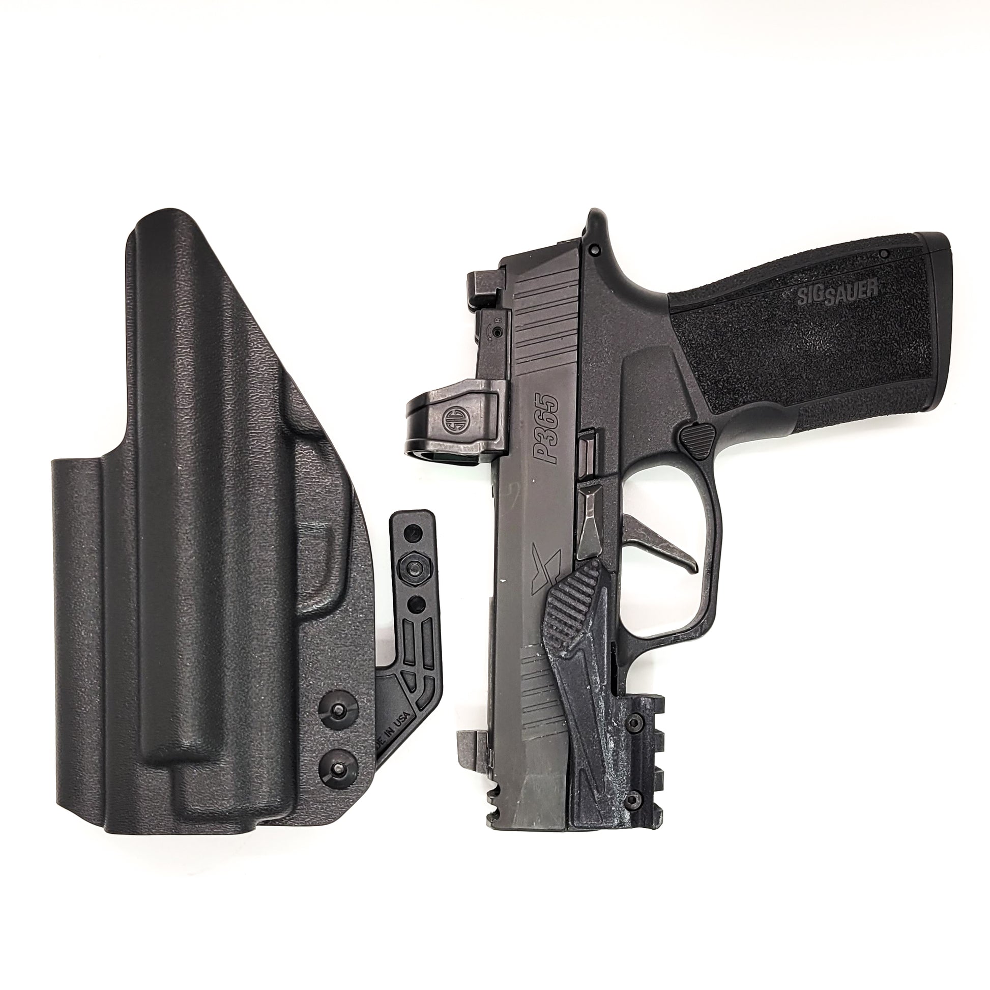 For the best IWB Kydex Inside Waistband Holster for the Sig Sauer P365-XMACRO or P365-XMACRO COMP with the GoGunsUSA Gas Pedal. shop Four Brothers holsters. 