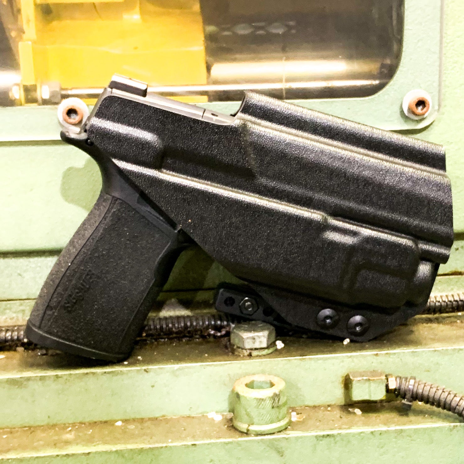 For the best IWB Kydex Inside Waistband Holster for the Sig Sauer P365-XMACRO, COMP, or TACOPS & Streamlight TLR-8 A G, shop Four Brothers 4BROS Holsters.  