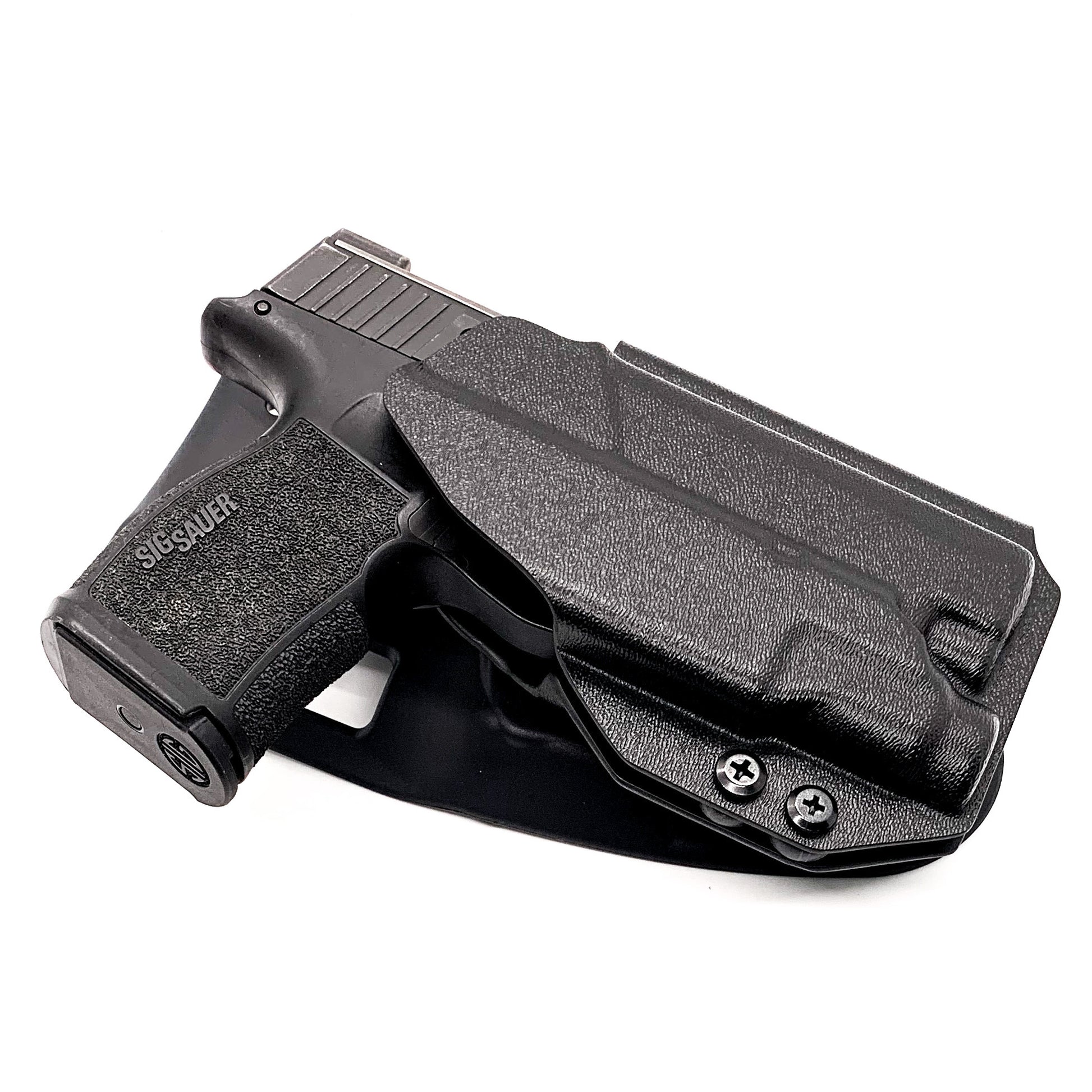 For the best Outside Waistband Sig Sauer P365XL with the  Streamlight TLR-7 Sub Duty & Competition Style Kydex Holster, shop Four Brothers 4BROS Holsters.  