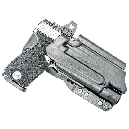 For the best Outside Waistband Smith & Wesson M&P M2.0 4", 4.22 or 4.6" pistol & Surefire X300 Duty & Competition Style Holster, shop Four Brothers Holsters.